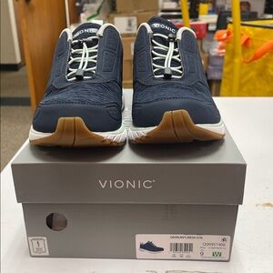 Vionic Women's Navy Sneakers